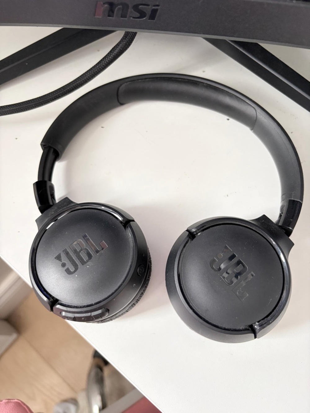 JBL Black On-Ear Bluetooth Headphones with Foldable Design